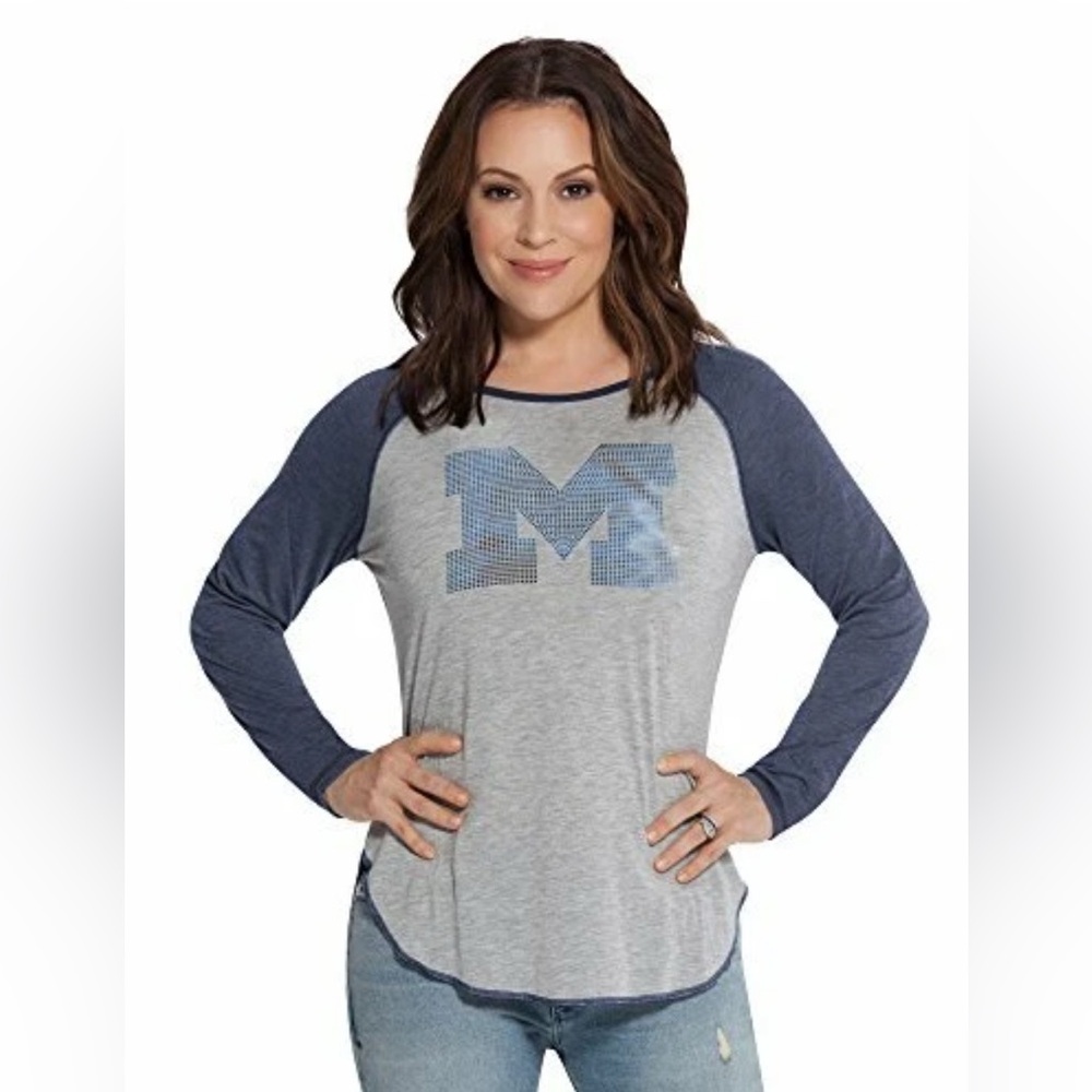 NWT [Touch By Alyssa Milano] Michigan Wolverines NCAA Long-Sleeve Top Women’s S - Picture 1 of 10